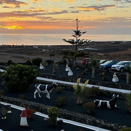 Club Jm Lanzarote Guest House Tabayesco ภายนอก รูปภาพ